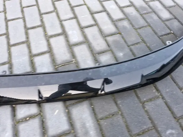 Spoiler Audi E-Tron Delantero OEM 4KE807061E Negro image 4