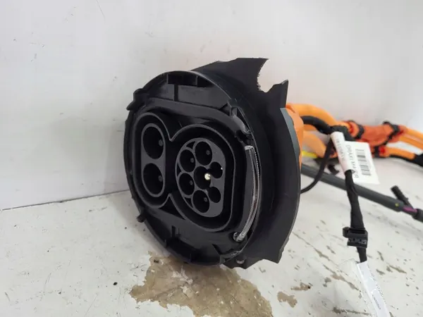 Mercedes GLC X254 Latauskaapeli OEM A2545408425 image 3