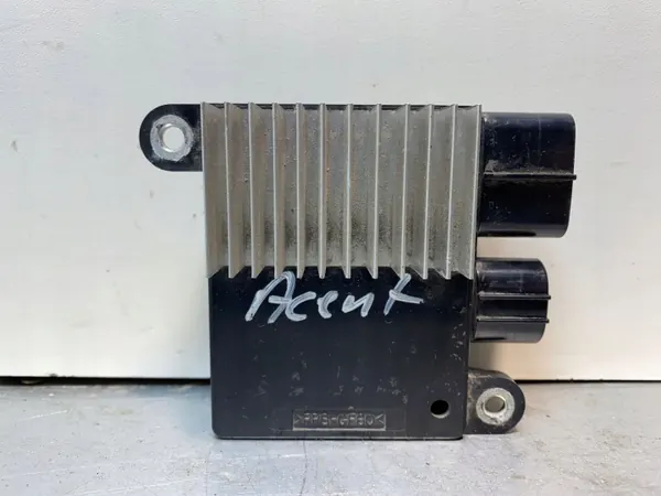 Subaru Ascent Lüfterrelais OEM 4993003640 - Gebraucht image 2