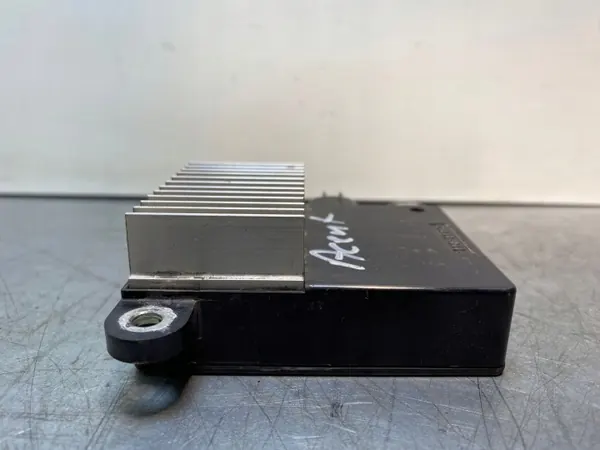 Subaru Ascent Lüfterrelais OEM 4993003640 - Gebraucht image 7