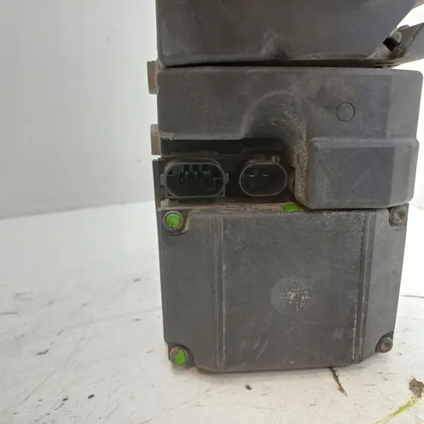 Webasto pysäköintilämmitys OEM 9025427A VW Amarok image 10