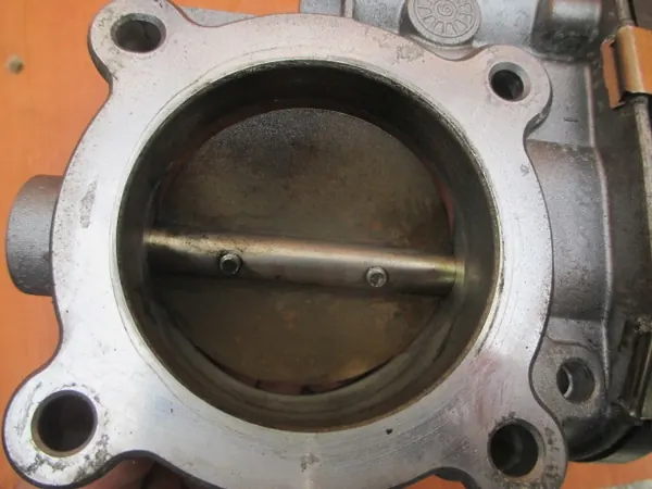 DROSSSELKLAPPE OPEL ANTARA 2.2 CDTI image 5