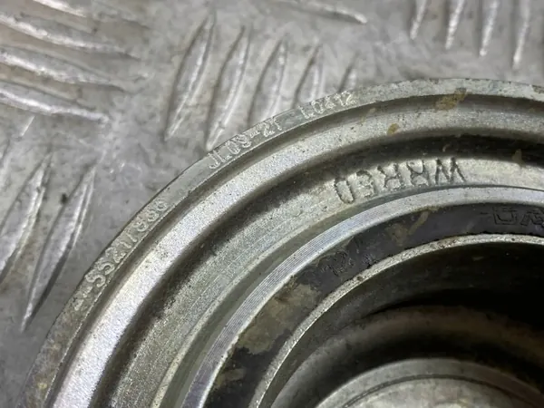 OEM FOB32249 Kampiakselin hihnapyörä Jeep Compass 2019 image 4
