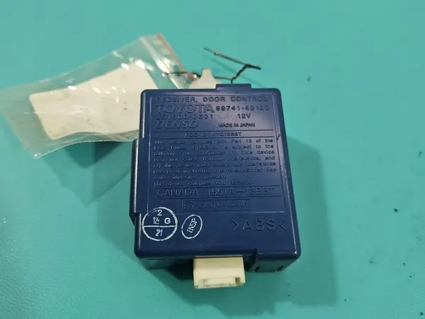 Módulo de Fechadura Central Lexus RX II 03-08 OEM 89741-48120 image 2