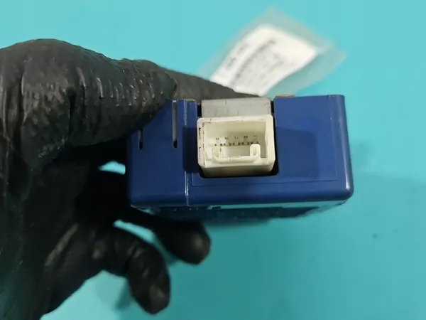 Módulo de Fechadura Central Lexus RX II 03-08 OEM 89741-48120 image 5