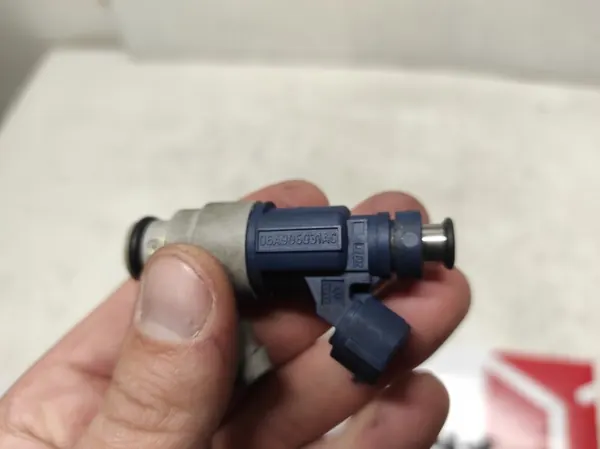 Iniettori SKODA OCTAVIA 1 I LIFT 2.0 06A906031AC image 3