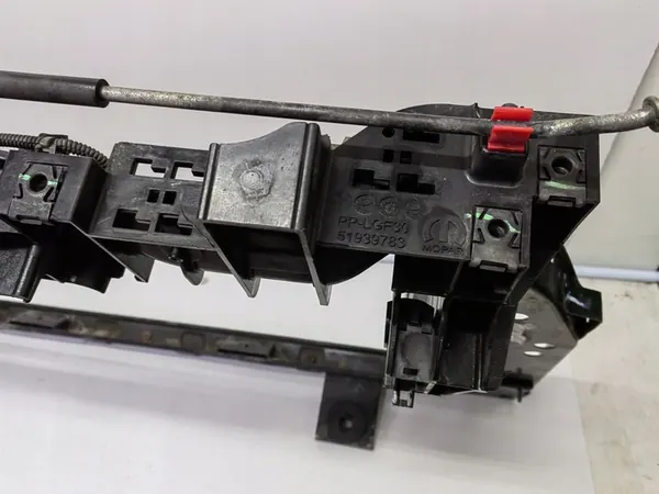 Painel Frontal Fiat 500X OE 51939783 image 7