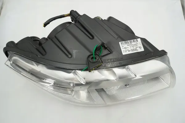 Oikea Xenon Ajovalo Skoda Superb II image 10