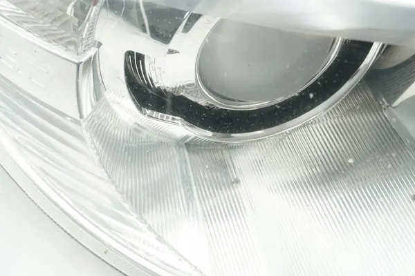 Oikea Xenon Ajovalo Skoda Superb II image 3