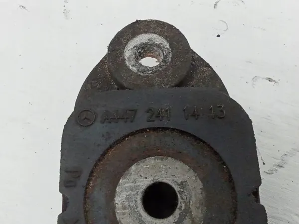 Support de boîte OEM A4472411413 pour Vito W447 1.6D image 4