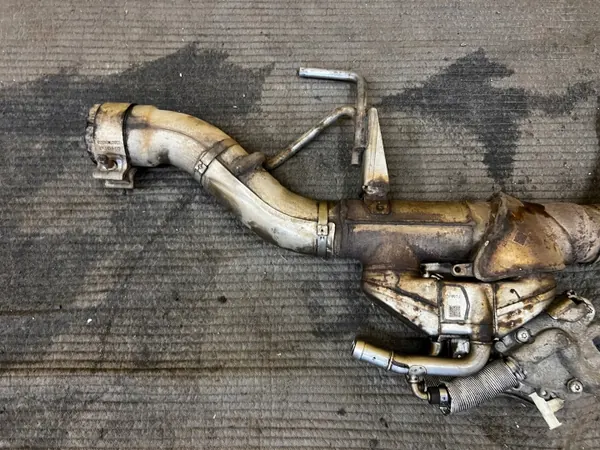 Pakoputken Liitosnivel OEM L1M3-5H262-AL Ford Explorer image 3
