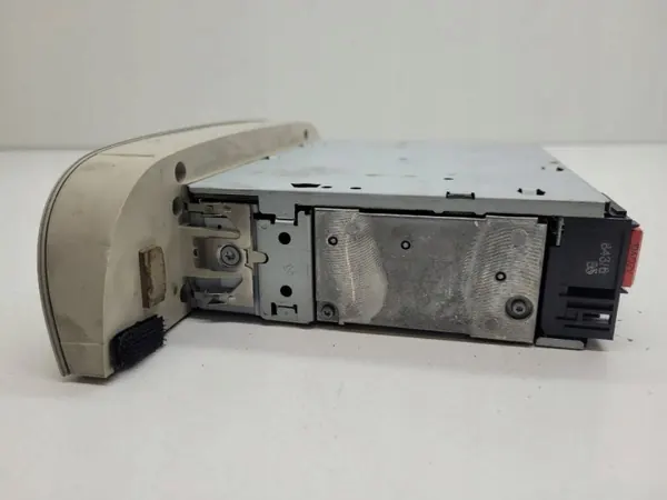 OEM 7646383316 CD-soitin Fiat 500:lle - Käytetty image 7