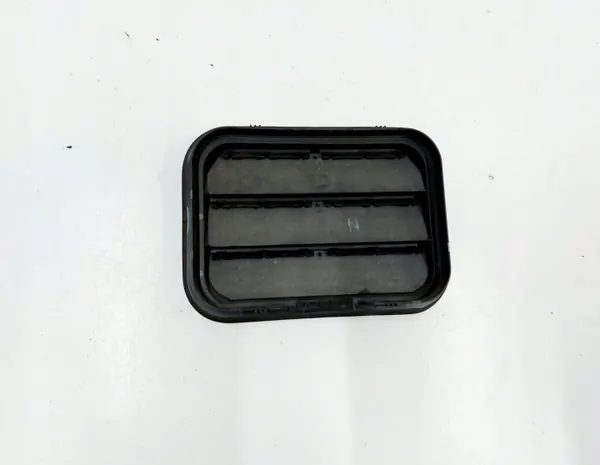 Grelha ventilação para-choques traseiro Mercedes A1778304001 image 2