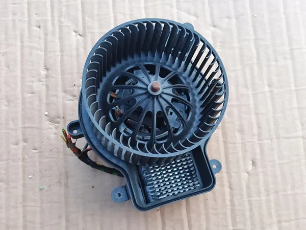 Blåsfan Peugeot 3008 5008 T3953002 image 6