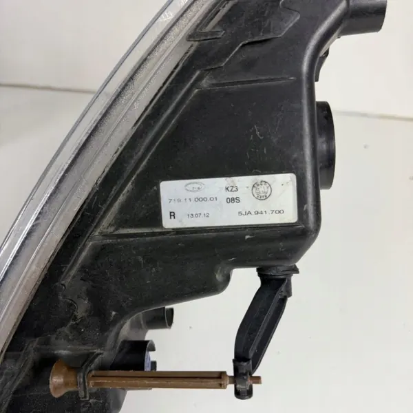 Skoda OE Halogenstrålkastare Höger Fram JPF5JA941700 image 7