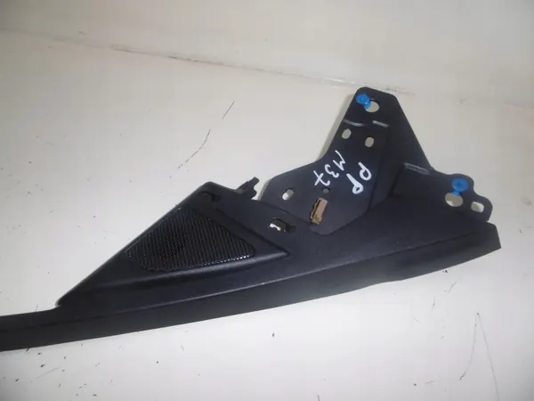 Moldura vidro porta dianteira direita OEM 802D41MA0A Infiniti image 6