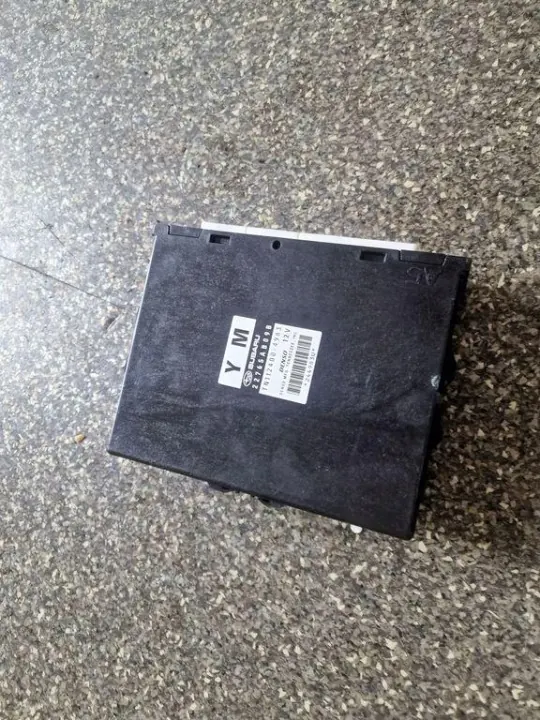 Subaru Mukavuusmoduuli OEM 22765AB09B - Käytetty image 2