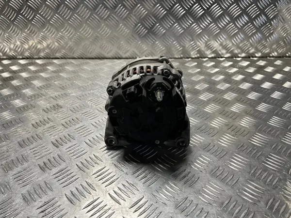 Vaihtovirtageneraattori Nissan Micra 2017 OE 231005-FN1A image 2