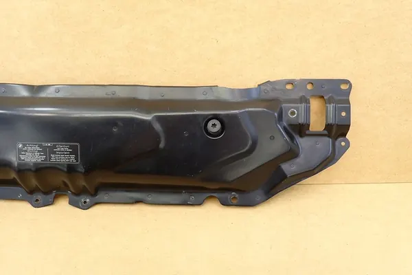 Reforço superior dianteiro BMW 5 E60 E61 51647033741 OE image 4