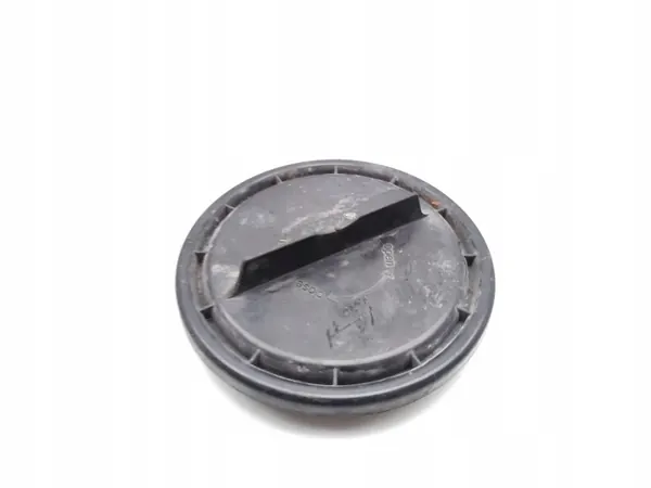 Audi A3 Koplamp gloeilampkap OEM 158222-00 Gebruikt image 2
