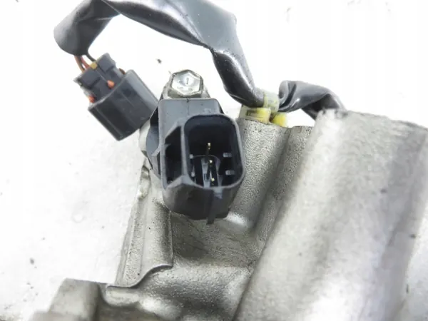 Cilinderkop Suzuki SX4 1.6 M16A - Gebruikt image 4