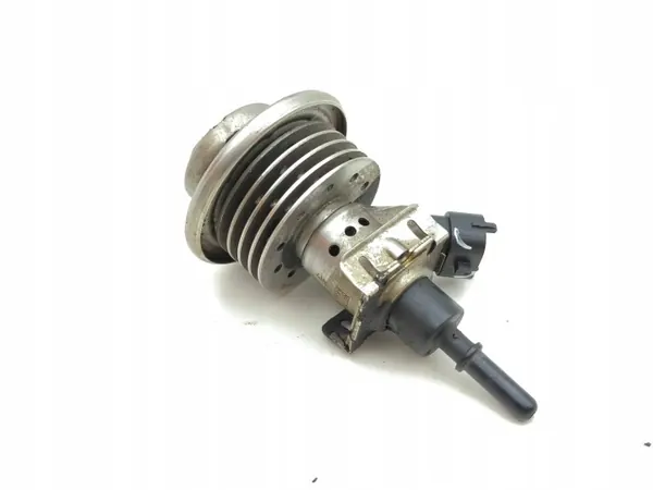 AdBlue-injektor Infiniti Q50 2017 OEM 04440210511 image 4