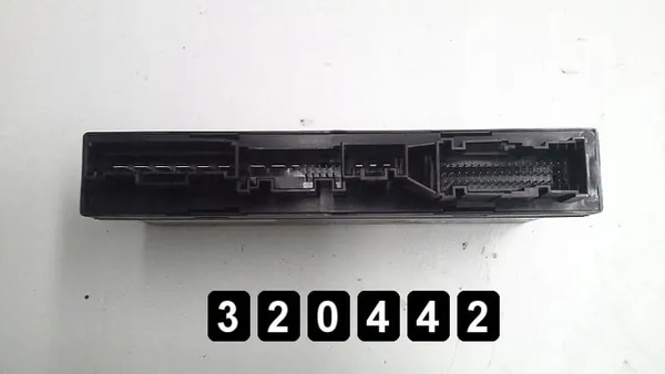 BMW ECU AM-320442 2005 6-sarjalle image 3