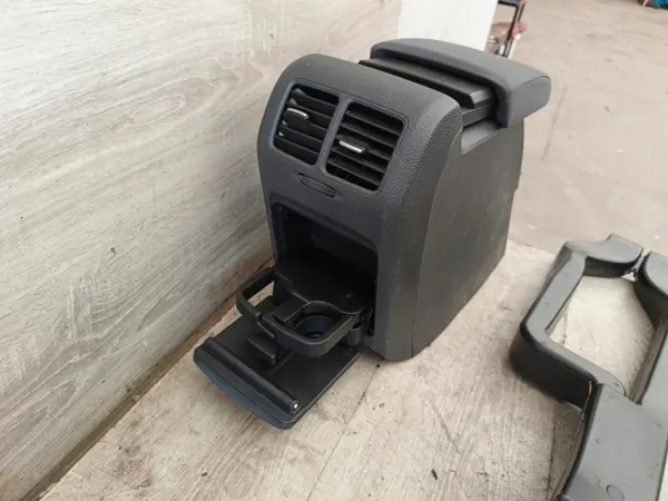 Accoudoir tunnel OEM fdghc hyt pour VW Golf 5 image 3