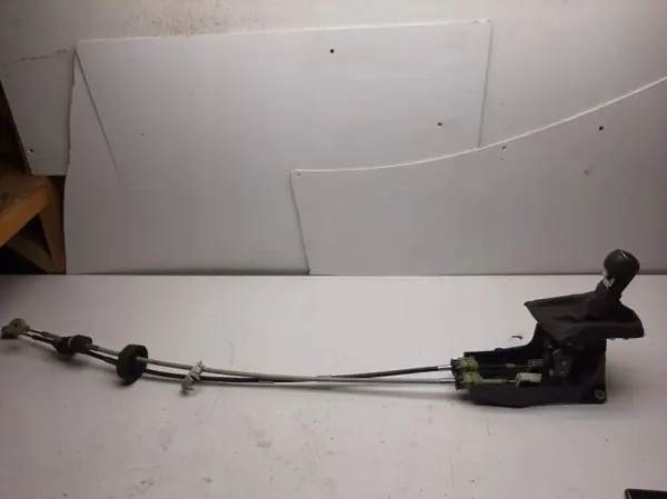 Selector de marchas OEM 7106137 para Astra H - Usado image 2
