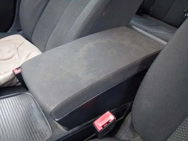 OEM MM-3001-9 Middenconsole Armsteun VW Passat B6 image 2