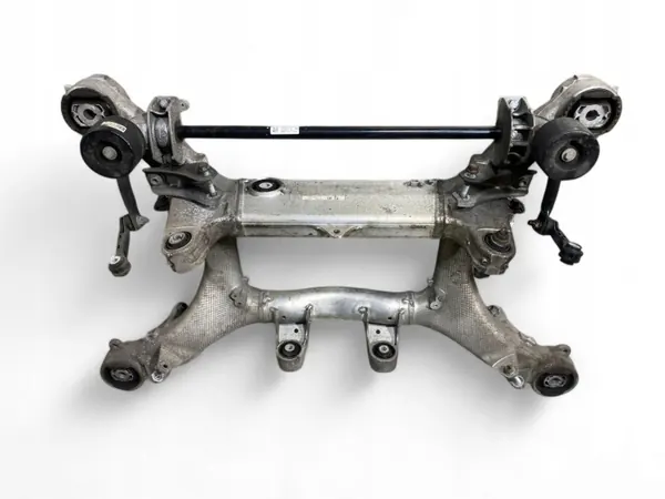 BMW Hintere Hilfsrahmen OEM 6866423 - Gebraucht image 2