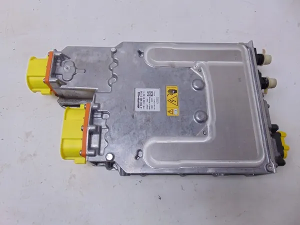 Module convertisseur de courant Mercedes A2909003104 W213 image 2