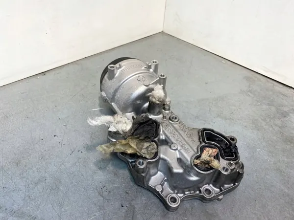 Peugeot 5008 Oljefilterbas OEM FBZ17247 image 2