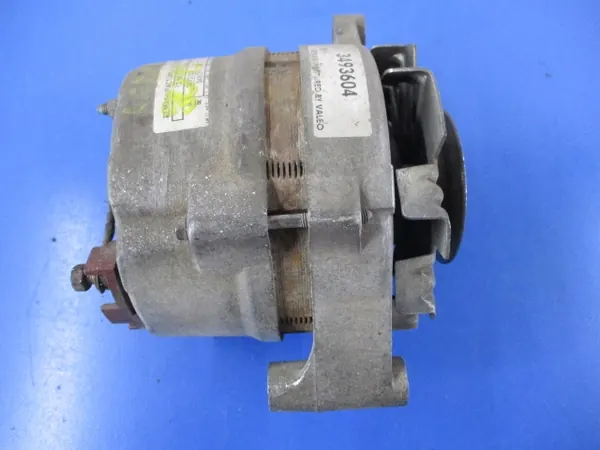 OPEL KADETT 1.4 Vaihtovirtageneraattori VALEO 3472224 image 3