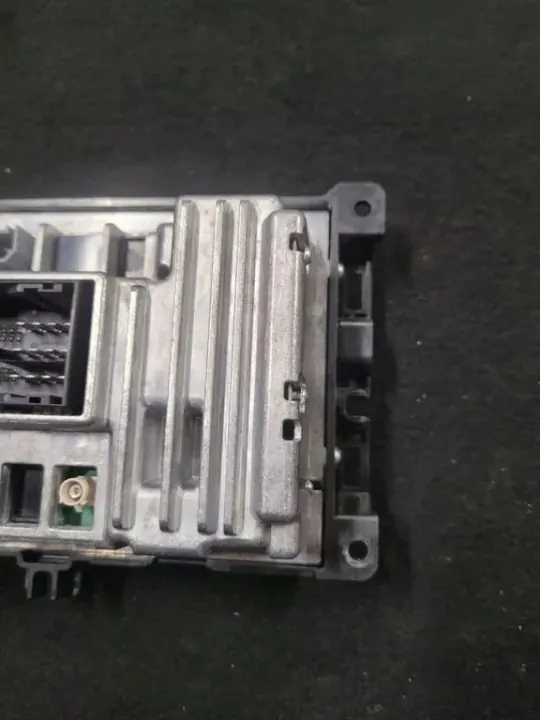 Jeep Cherokee Navigationsbildschirm OEM 69297444AG image 6