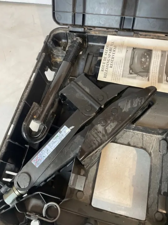 Reserverad-Reparatursatz OEM 995018195R für Renault image 5