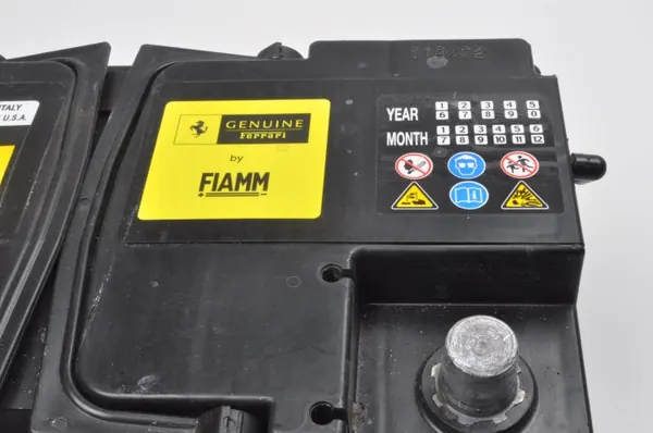 Batterie Ferrari Portofino OEM 312188 70Ah AGM image 10