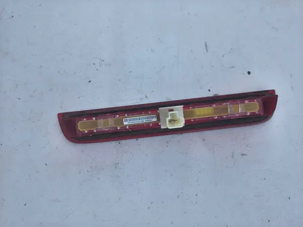 Luz de Freio Toyota Yaris III image 4