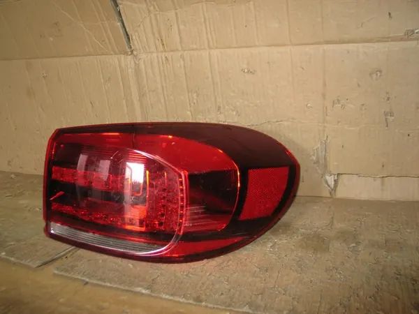 VW Tiguan 1 5N0 Luz Trasera Derecha LED 2011-2016 image 5