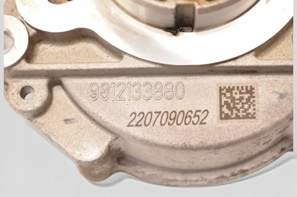 Bomba de vacío OEM 9812133880 para Opel Grandland X image 3