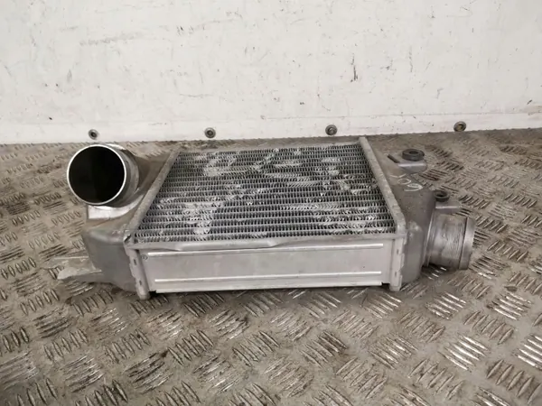 Intercooler Subaru OEM FBZ15301 - Occasion image 3