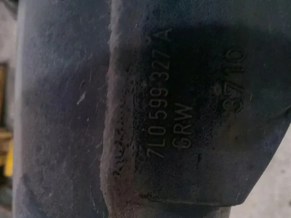 Muelles traseros Porsche Cayenne OEM 7L0599327A image 4