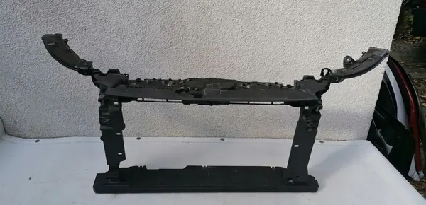 AUDI A1 II Frontstoßstangenverstärkung 82A805588 image 2