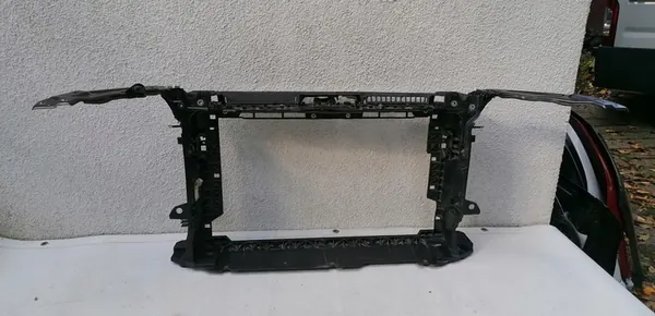 AUDI A1 II Frontstoßstangenverstärkung 82A805588 image 9