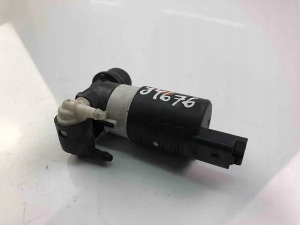 Vattenpump Citroën C4 Aircross 2012 8200031805 image 4