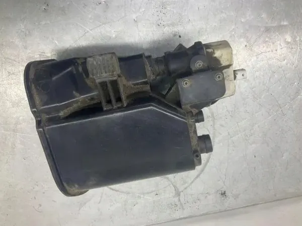 BMW 5 (F10) DPF F07F10US 4.4L Essence 300kW 2011 image 3