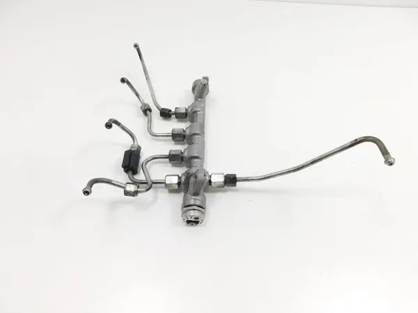 Brandstofrail Opel 2.0 CDTI Insignia A Astra J Zafira C image 3