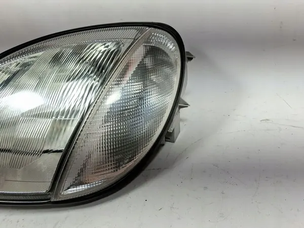 Linker voorlicht Mercedes-Benz SLK R170 2000 image 4