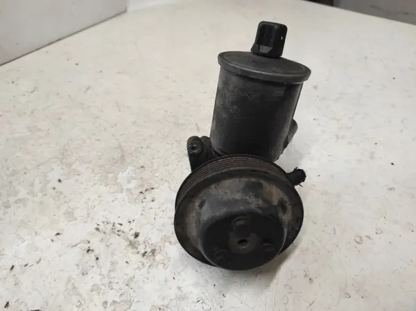 Mercedes-Benz ohjauspumppu OEM 1244601580 image 3