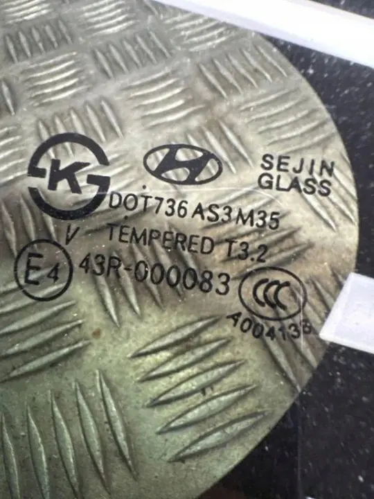 OEM 43R000083 Linke Heckscheibe für Hyundai i30 GD image 3